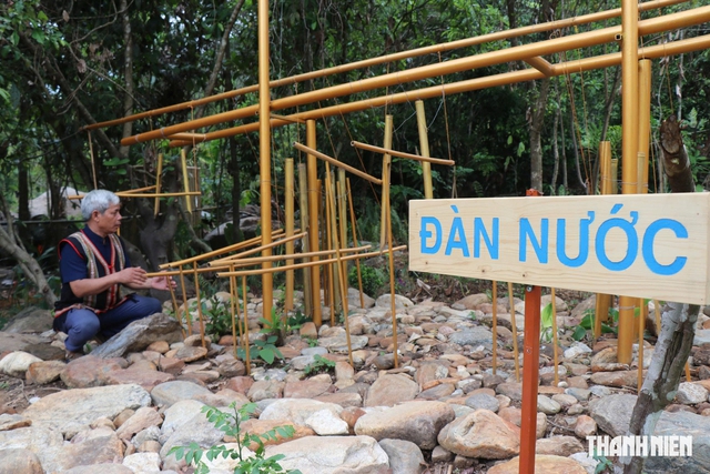 Độc đáo nhạc cụ Trường Sơn - Tây nguyên: Mượn tre, mượn nước làm đàn- Ảnh 1.