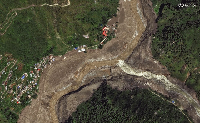 Thế giới trước nguy cơ tái diễn thảm họa lũ quét Nepal - Tây Tạng- Ảnh 2.