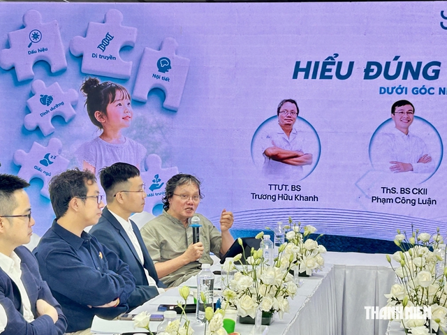 Sữa công thức, sữa bột, sữa tươi... không liên quan đến dậy thì sớm- Ảnh 1.