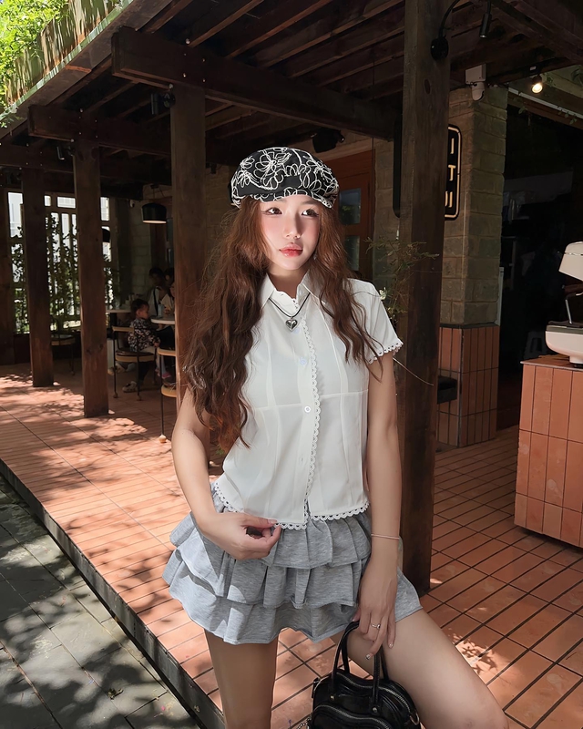 Mũ newsboy sành điệu tăng khí chất cho những chuyến du lịch xa - Ảnh 1.
