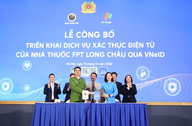 Hơn 200.000 gia đ&igrave;nh an t&acirc;m chăm s&oacute;c sức khỏe c&ugrave;ng t&agrave;i khoản gia đ&igrave;nh Long Ch&acirc;u- Ảnh 2.