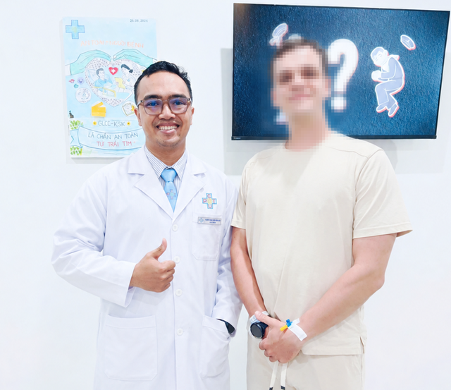 Bệnh nhân nước ngoài tìm đến Việt Nam sau hơn 10 năm sống chung với đau lưng- Ảnh 2.