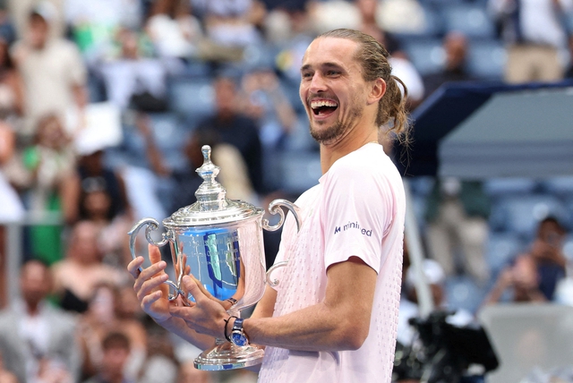 Alexander Zverev mất v&agrave;i gi&acirc;y mới biết v&ocirc; địch quần vợt Mỹ mở rộng 2026 - Ảnh 2.