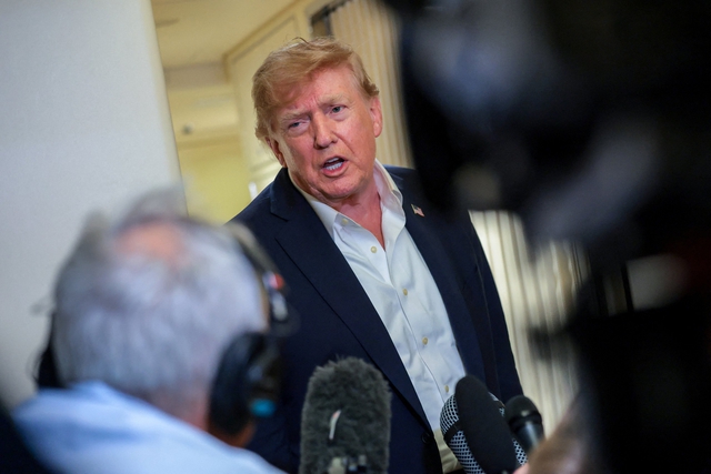 Muốn phát tiền cho dân, ông Trump phải xin phép quốc hội - Ảnh 1.