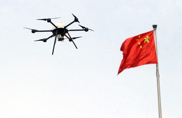 Bắc Kinh siết chặt các quy định về drone - Ảnh 1.
