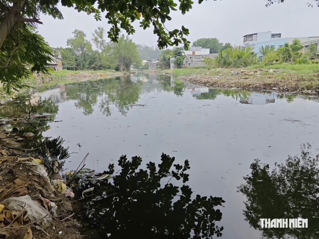 Người d&acirc;n T&acirc;y Nha Trang bất ngờ khi những d&ograve;ng s&ocirc;ng 'b&egrave;o' được khơi th&ocirc;ng - Ảnh 4.