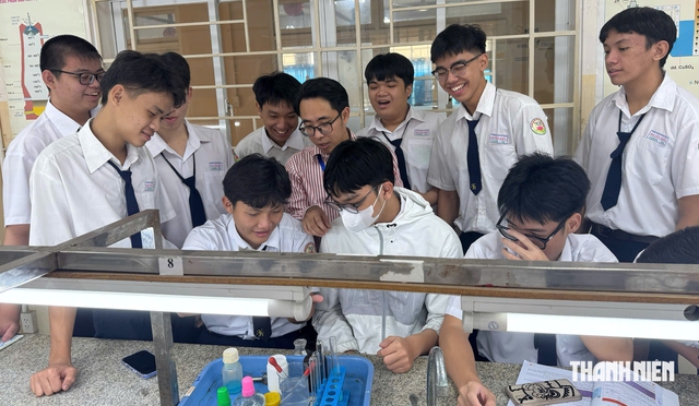 Giáo viên TP.HCM xét thu nhập tăng thêm theo KPI có những tiêu chí nào? - Ảnh 2.