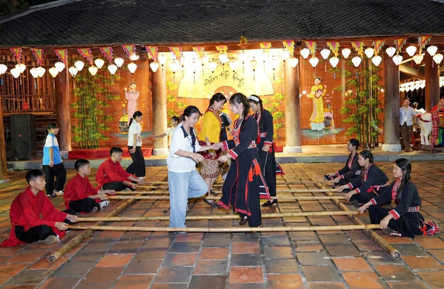 Tuổi trẻ Quảng Ninh d&ugrave;ng AI kể c&acirc;u chuyện th&agrave;nh phố mới- Ảnh 2.