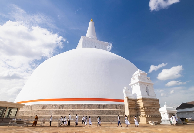 Theo dấu Phật gi&aacute;o hơn 2.000 năm tại Sri Lanka- Ảnh 5.