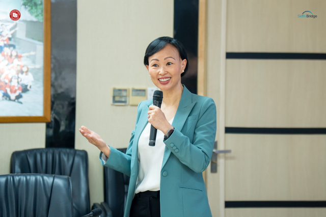 Trường đại học Ngoại thương và Skills Bridge hợp tác đào tạo, phát triển năng lực AI - Ảnh 3.