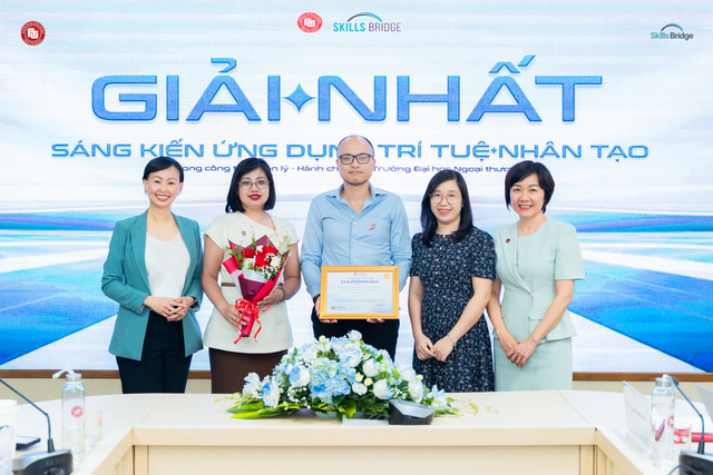 Trường đại học Ngoại thương và Skills Bridge hợp tác đào tạo, phát triển năng lực AI - Ảnh 4.