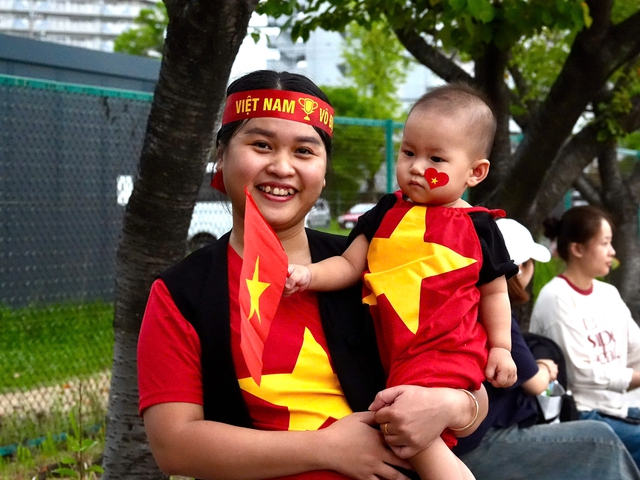 Đội mưa cổ vũ, kiều b&agrave;o Nhật Bản tin U.23 Việt Nam v&agrave;o tứ kết ASIAD 2026- Ảnh 5.