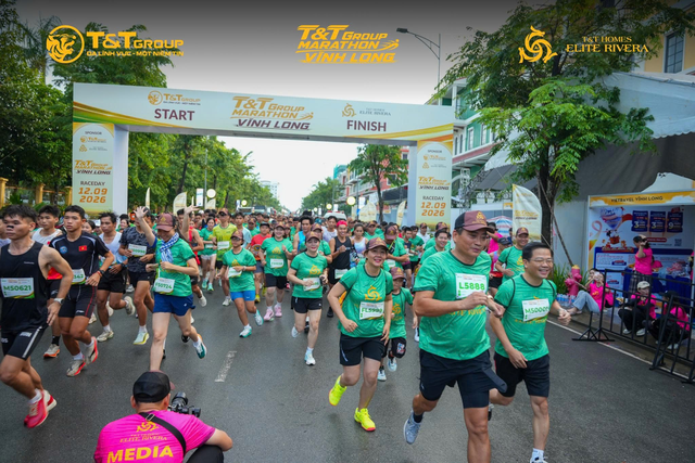 Lãnh đạo tỉnh lan tỏa tinh thần sống khỏe tại T&T Group Marathon Vĩnh Long- Ảnh 3.