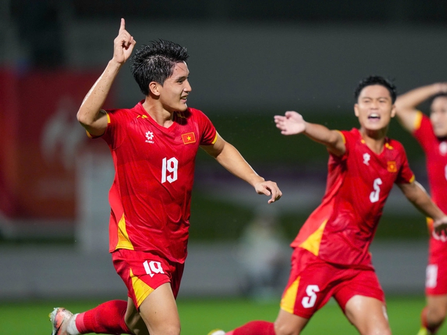 Dự đoán tỷ số U.23 Việt Nam thắng U.23 Philippines 2-0: Thanh Nhàn và Văn Thuận ghi bàn
- Ảnh 2.