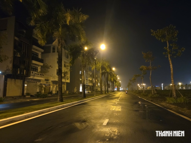 Kh&ocirc;ng kh&iacute; C&agrave; Mau mờ đục cả ng&agrave;y, chưa r&otilde; sương m&ugrave; hay bụi mịn - Ảnh 3.