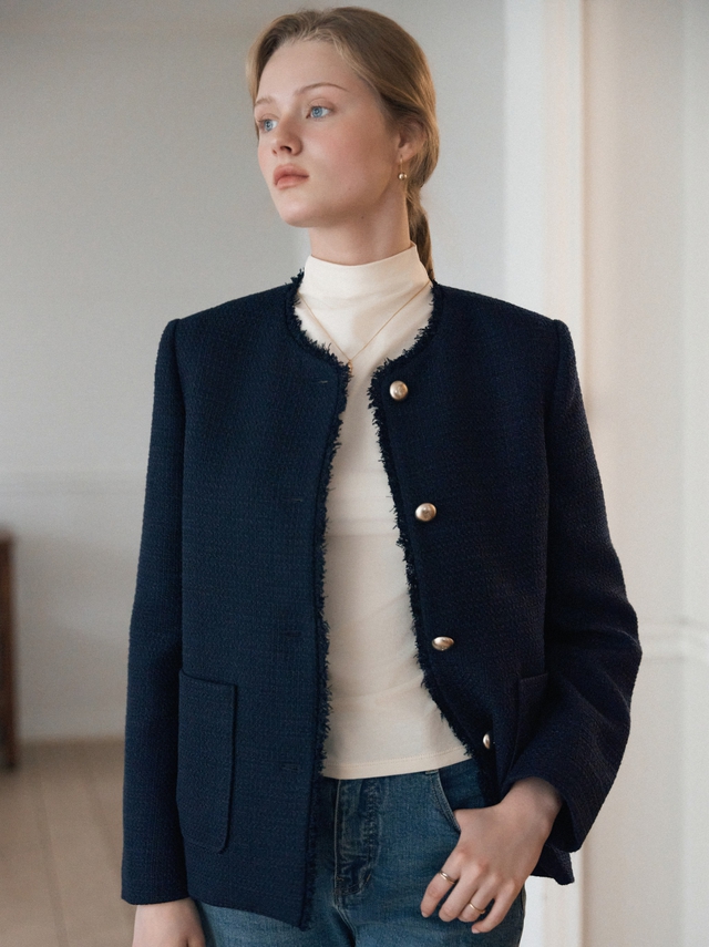 Áo tweed và quần jeans, mùa lạnh cứ diện bộ đôi cứ mặc lên là đẹp, sang - Ảnh 1.