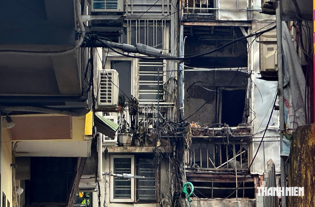 Ngôi nhà xảy ra vụ cháy 5 người chết là phòng khám đông y 'chui' - Ảnh 1.