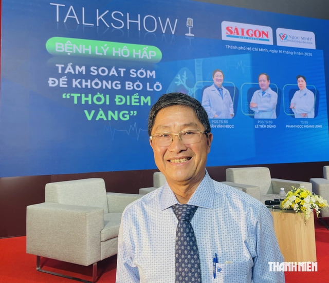PGS-TS Trần Văn Ngọc: Nhiều người đi khám khi ung thư phổi đã không còn mổ được - Ảnh 2.