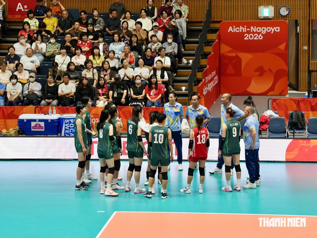 Yến Nhi nén nỗi đau mất ông, cùng đội tuyển bóng chuyền nữ Việt Nam đánh bại Qatar- Ảnh 2.