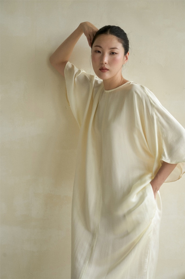 Khám phá vẻ đẹp từ đầm Lụa và linen  - Ảnh 2.
