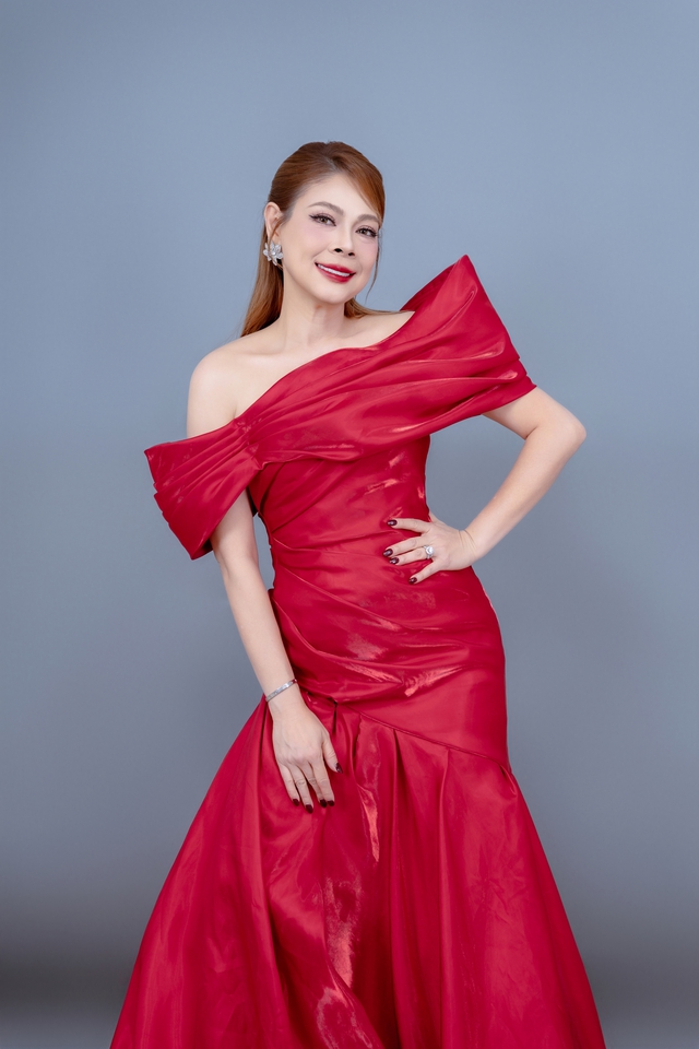 Thanh Thảo: Từng đi h&aacute;t đ&aacute;m cưới 12 show/ng&agrave;y v&agrave; bước ngoặt khi gặp Đức Tr&iacute; - Ảnh 2.