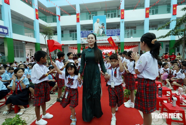 Chi thu nhập tăng thêm cho giáo viên dựa theo KPI - Ảnh 2.