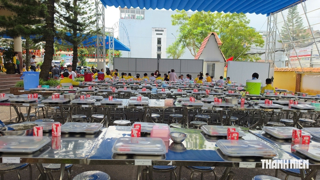 Bếp ăn bán trú Trường tiểu học Trưng Vương thay đổi sau sự cố thực phẩm bẩn - Ảnh 10.