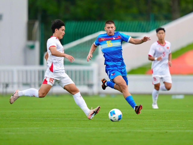 Xác định giờ thi đấu mới nhất U.23 Việt Nam vs Uzbekistan: Đúng ‘chính Ngọ’, vào tứ kết với kịch bản nào?- Ảnh 2.