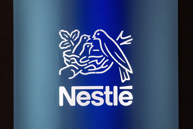 Nga tạm thời quản lý tài sản của Nestlé, Auchan - Ảnh 1.