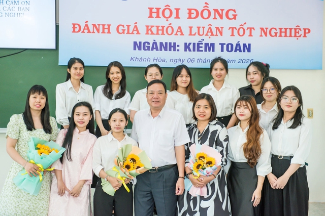 Trường Kinh tế và kinh doanh: Kết nối giảng đường với thị trường lao động- Ảnh 3.