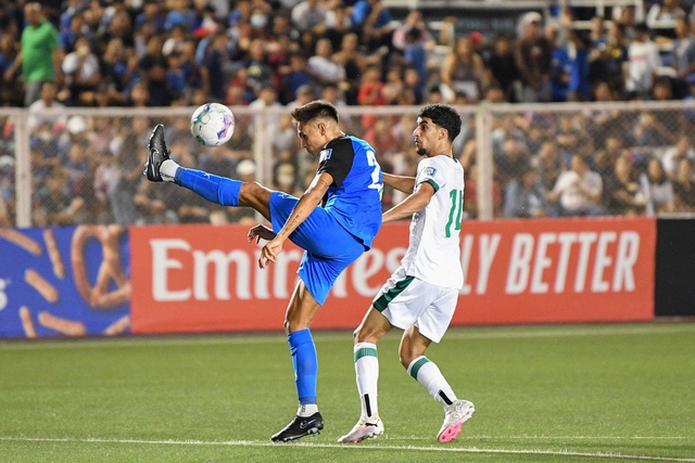 Thẻ đỏ khiến U.23 Philippines vỡ trận &lsquo;tan t&agrave;nh&rsquo;, thua đậm U.23 Uzbekistan 1-5 - Ảnh 1.