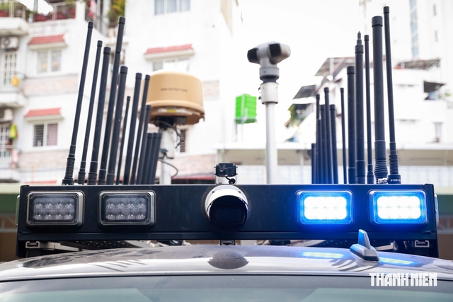 Quy định mới về drone, flycam: Bay tùy tiện có thể bị xử lý hình sự - Ảnh 2.