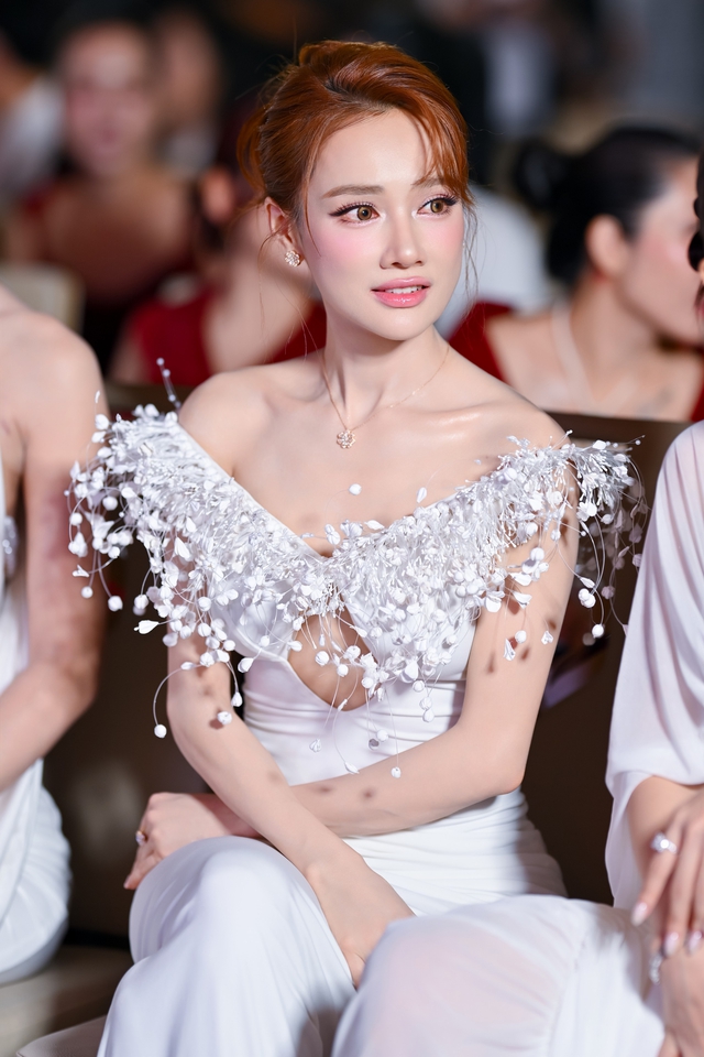 Nhã Phương lên tiếng giữa ồn ào - Ảnh 1.