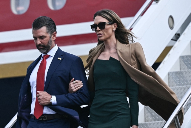 Ông Trump nói con trai đã hoàn trả phí tiệc cưới do doanh nhân Nga tài trợ - Ảnh 1.