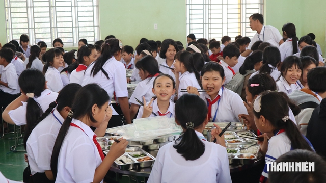 Đồng Nai chỉ rõ các khoản ban đại diện cha mẹ học sinh không được quyên góp - Ảnh 2.