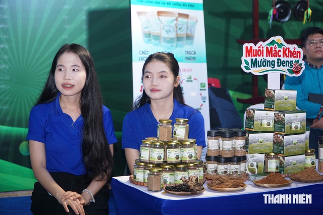 Vinh danh 30 nhà nông trẻ biến đồng ruộng thành những mô hình tiền tỉ - Ảnh 3.