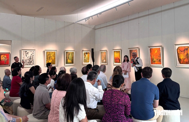 'Thi&ecirc;n nhi&ecirc;n cầu nguyện kh&ocirc;ng lời' của L&ecirc; B&aacute; Đảng lần đầu ra mắt tại Việt Nam- Ảnh 3.