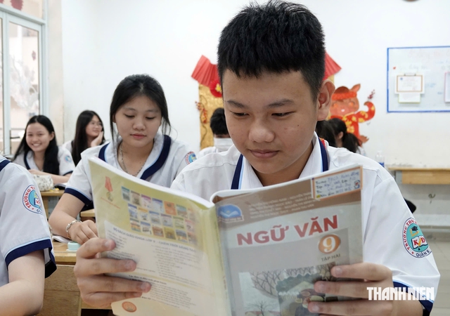 Nguy cơ học sinh không 'chịu' thuộc văn bản văn học - Ảnh 1.