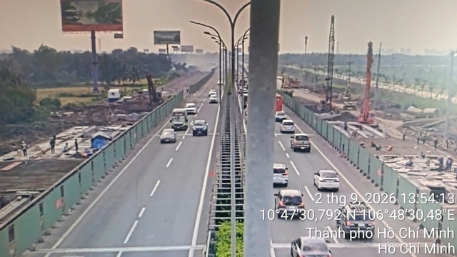 Cao tốc TP.HCM - Long Thành - Dầu Giây ngày 2.9: Đường thoáng, chưa đóng một chiều - Ảnh 1.