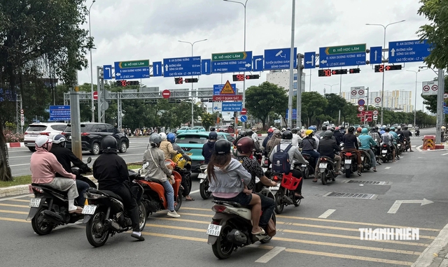 Đã có nhiều người trở lại TP.HCM sau kỳ nghỉ dài ngày - Ảnh 1.