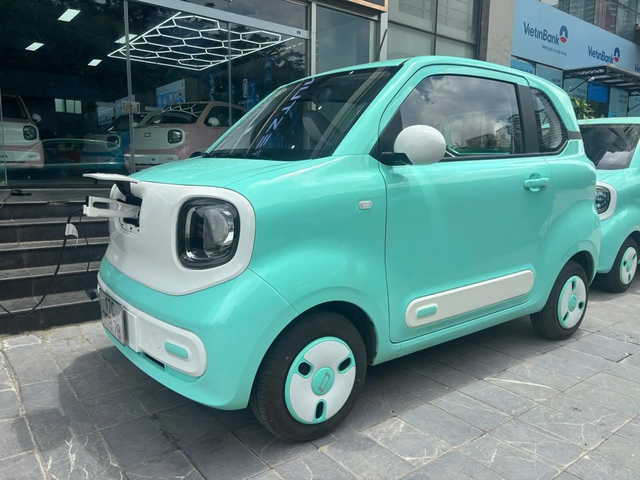 Mua ô tô che nắng, che mưa nào dưới 300 triệu? - Ảnh 2.