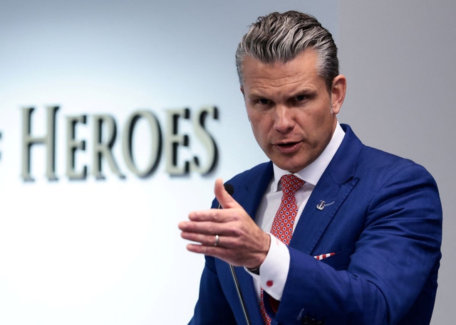 Hegseth removes 6 Army officers from promotion list - Ảnh 1.