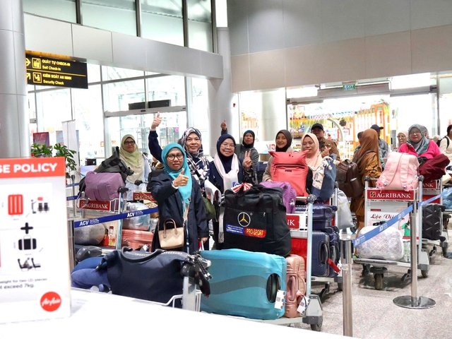 Đường bay quốc tế Đà Lạt - Kuala Lumpur nối lại đúng ngày Quốc khánh- Ảnh 1.