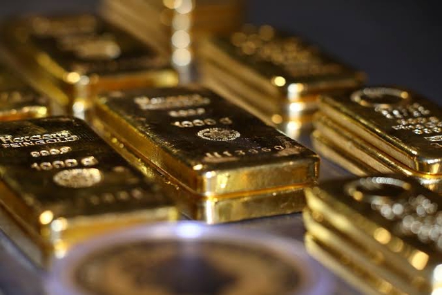 Dutch shift 86 tonnes of gold from US, Canada to UK - Ảnh 1.
