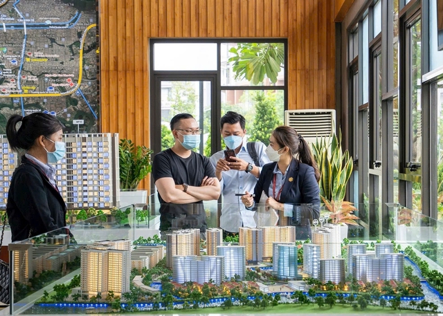 Bạn được nghe g&igrave; khi đi xem nh&agrave; c&ugrave;ng m&ocirc;i giới bất động sản?- Ảnh 1.