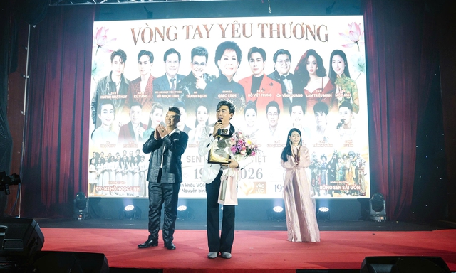 Hạnh phúc với Saka Trương Tuyền, Hồ Viết Trung thay đổi nhiều khi được làm cha - Ảnh 1.