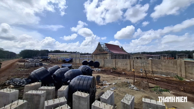 Những lớp học chờ ngày bàn giao nơi vùng biên Gia Lai - Ảnh 3.