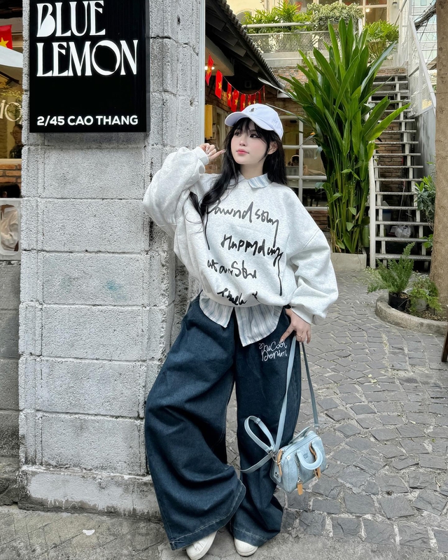 Năng động xuống phố, thanh lịch chốn công sở với áo sweater - Ảnh 6.
