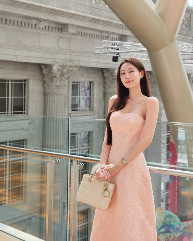 Những gam m&agrave;u m&ugrave;a thu gi&uacute;p n&agrave;ng mặc đẹp m&agrave; kh&ocirc;ng cầu kỳ - Ảnh 7.