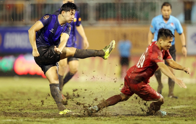 Nghịch l&yacute; HAGL, chơi vơi giữa mục ti&ecirc;u v&agrave; thực tế: Thua từ V-League đến C&uacute;p quốc gia&hellip;- Ảnh 1.